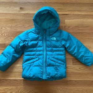 The North Face 4T girls winter jacket